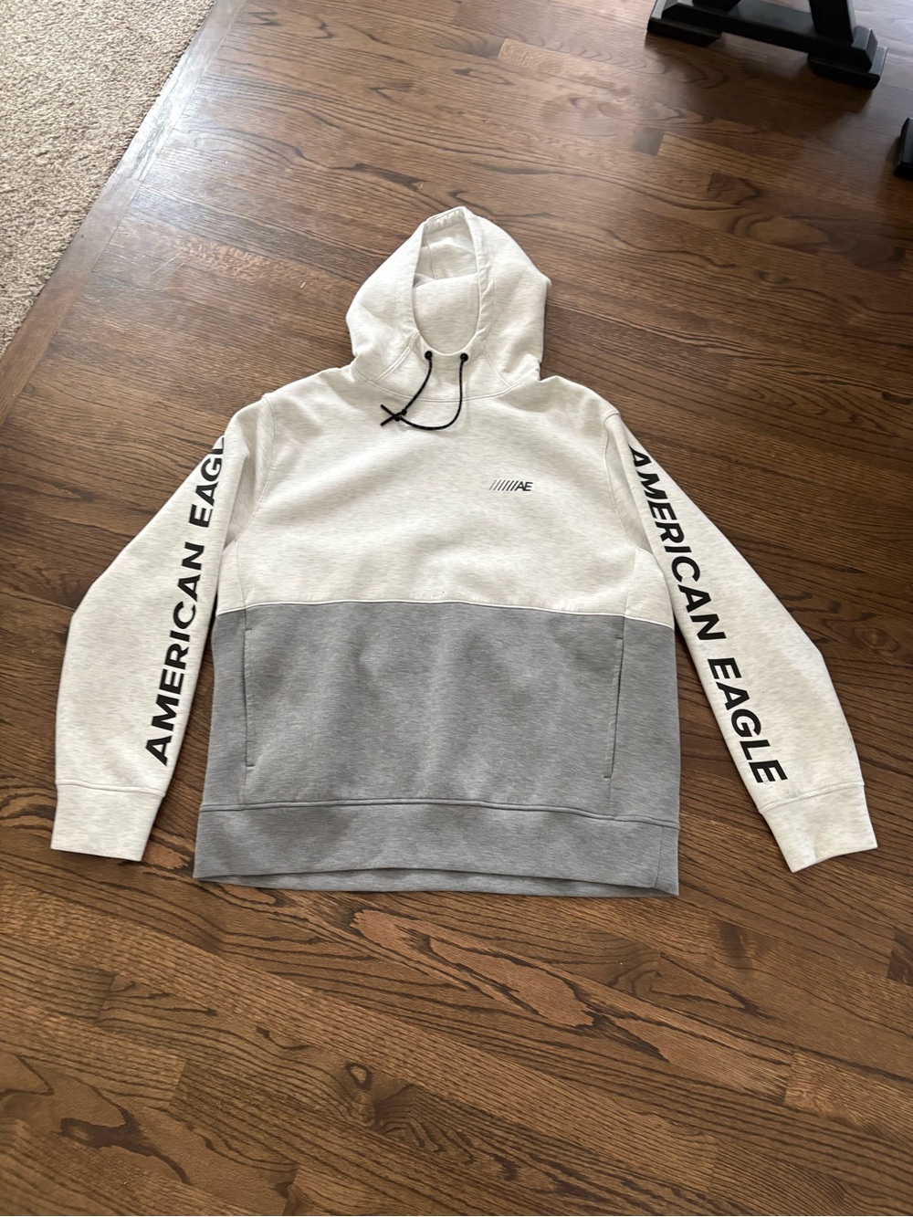 American Eagle Outfitters Two-Tone Light Gray and Heather Gray Hoodie